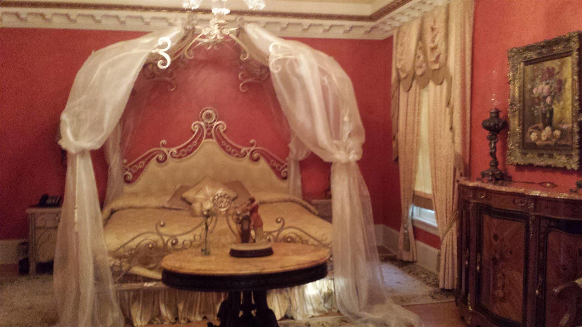 The Hotel Magnolia Foley Bagian luar foto